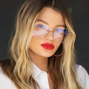 NWT JEZABELL Blue Light in Pink by Quay Australia